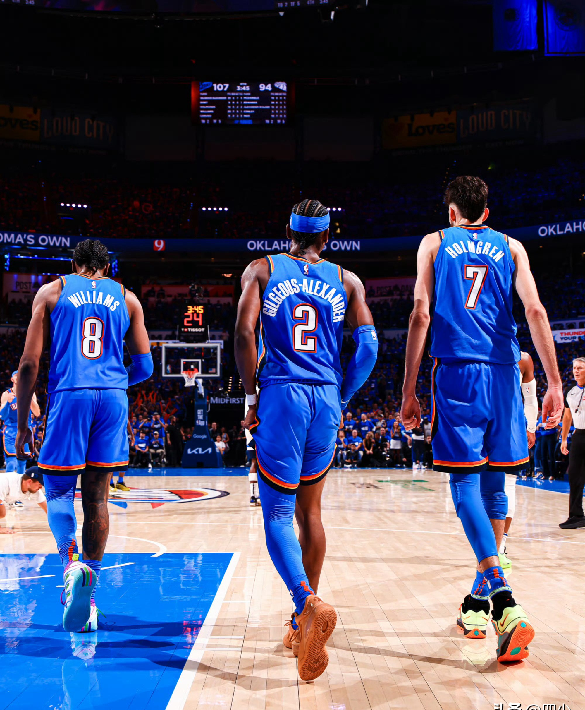 包含转折点！洛杉矶快船主帅复盘，NBA季后赛赛后攻防权衡，悬念犹存，纪律约束更严格的词条